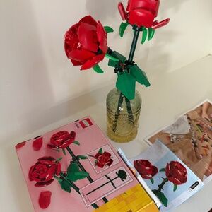 Lego roses set with vase